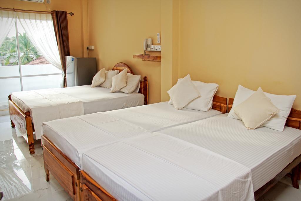Bluewater Beach Resort Trincomalee Cameră foto